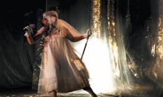 Théâtre-national-LE-CHAGRIN-DES-OGRES