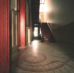 Maison Autrique cage d'escaliers Ph Marie-Françoise Plissart