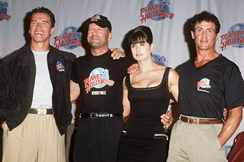 2 - Les maîtres d'Hollywood en pleine gloire - Schwarzenneger, Willis et Stallone