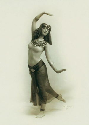 Ruth St Denis1910